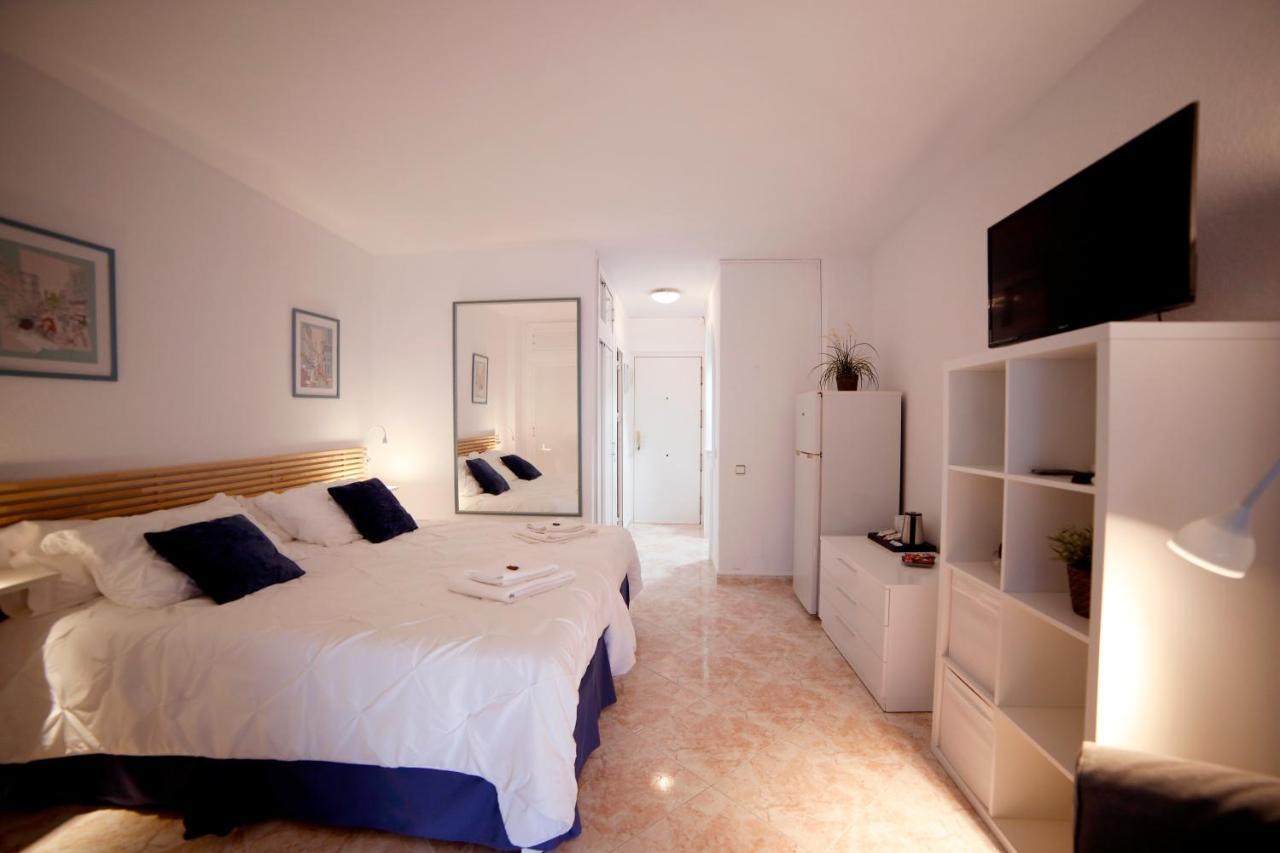 Apartamentos Dc Benalmadena Ngoại thất bức ảnh