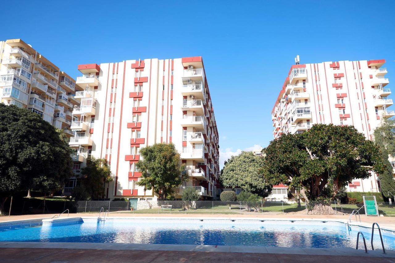 Apartamentos Dc Benalmadena Ngoại thất bức ảnh